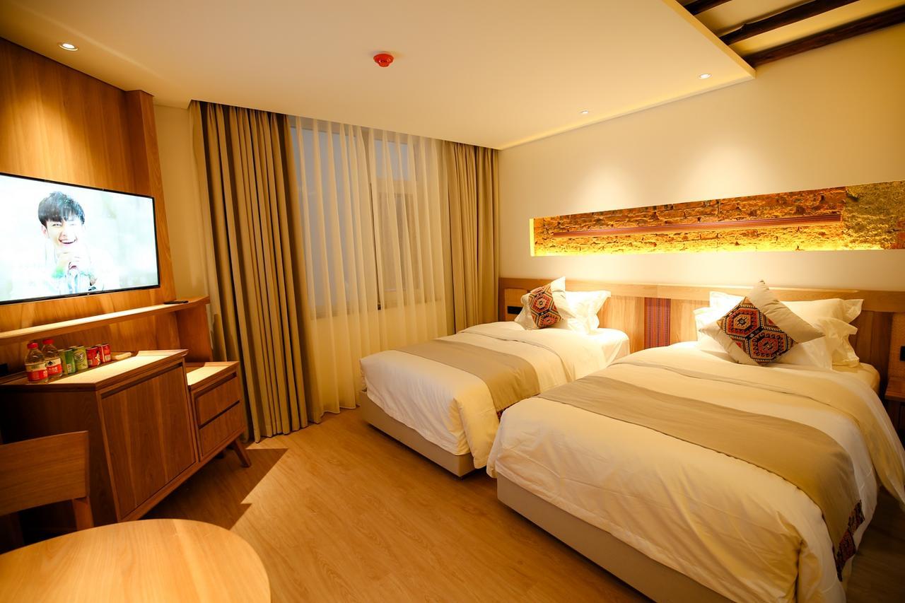 Suoxishanju Light Luxury Resort Hotel Csangcsiacsie Kültér fotó